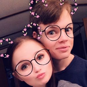 Meet your Posher, Skylar